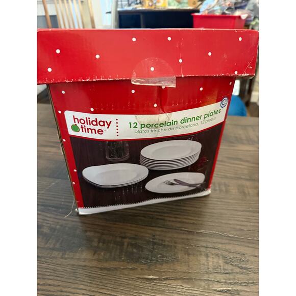 Holiday Time 12-Piece White Porcelain Dinner Plates – 9.5” -new in box - Picture 4 of 8